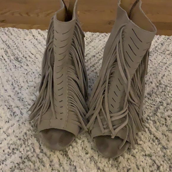 Joe’s Ankle Boot - Picture 1 of 5